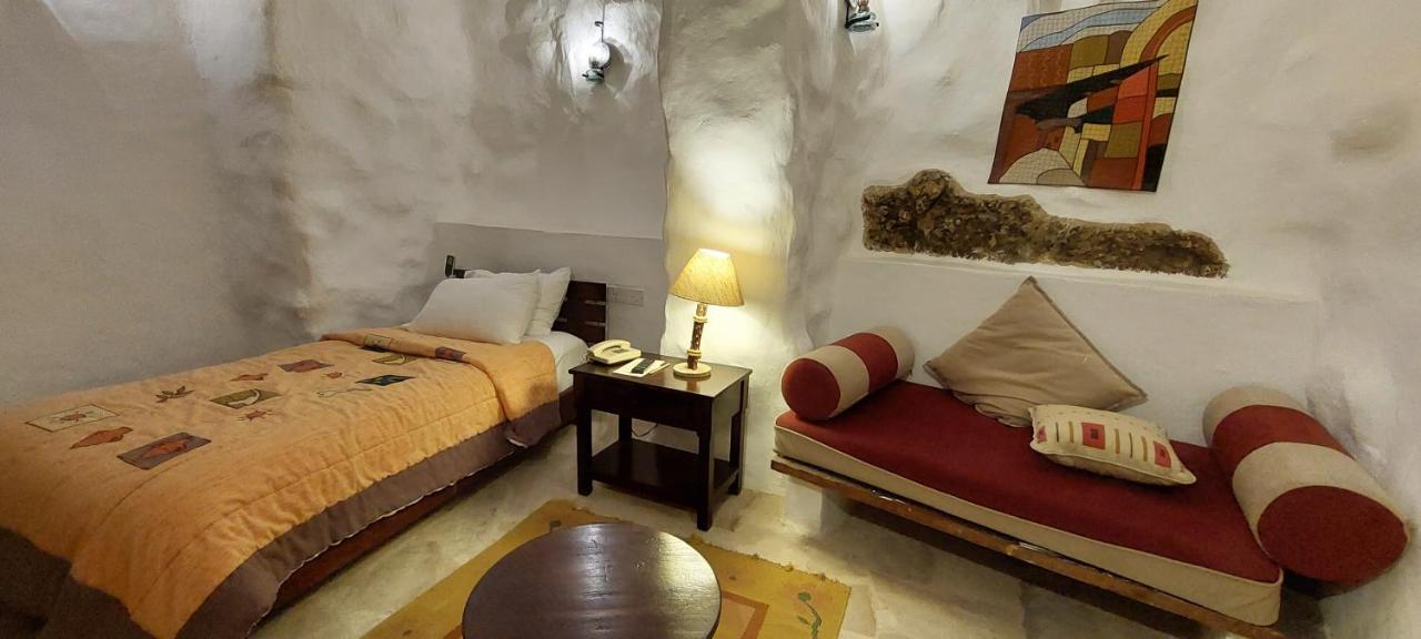 Hayat Zaman Hotel And Resort Petra Wadi Musa Extérieur photo