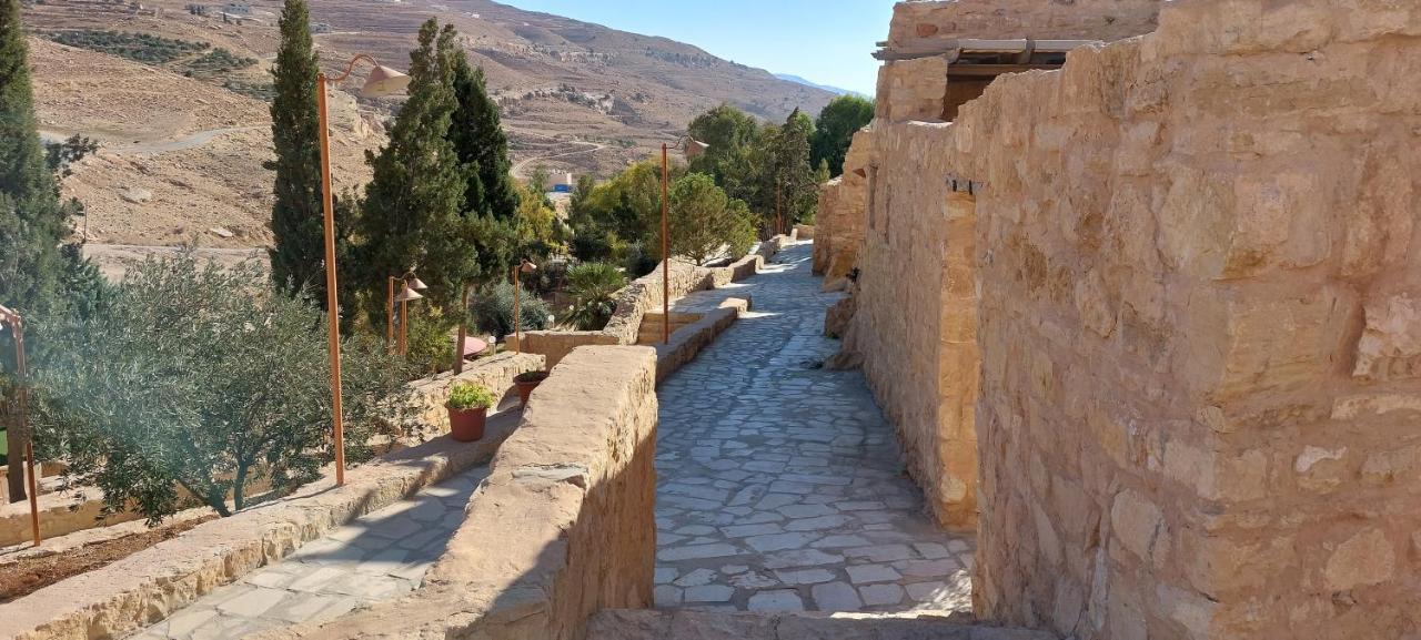 Hayat Zaman Hotel And Resort Petra Wadi Musa Extérieur photo