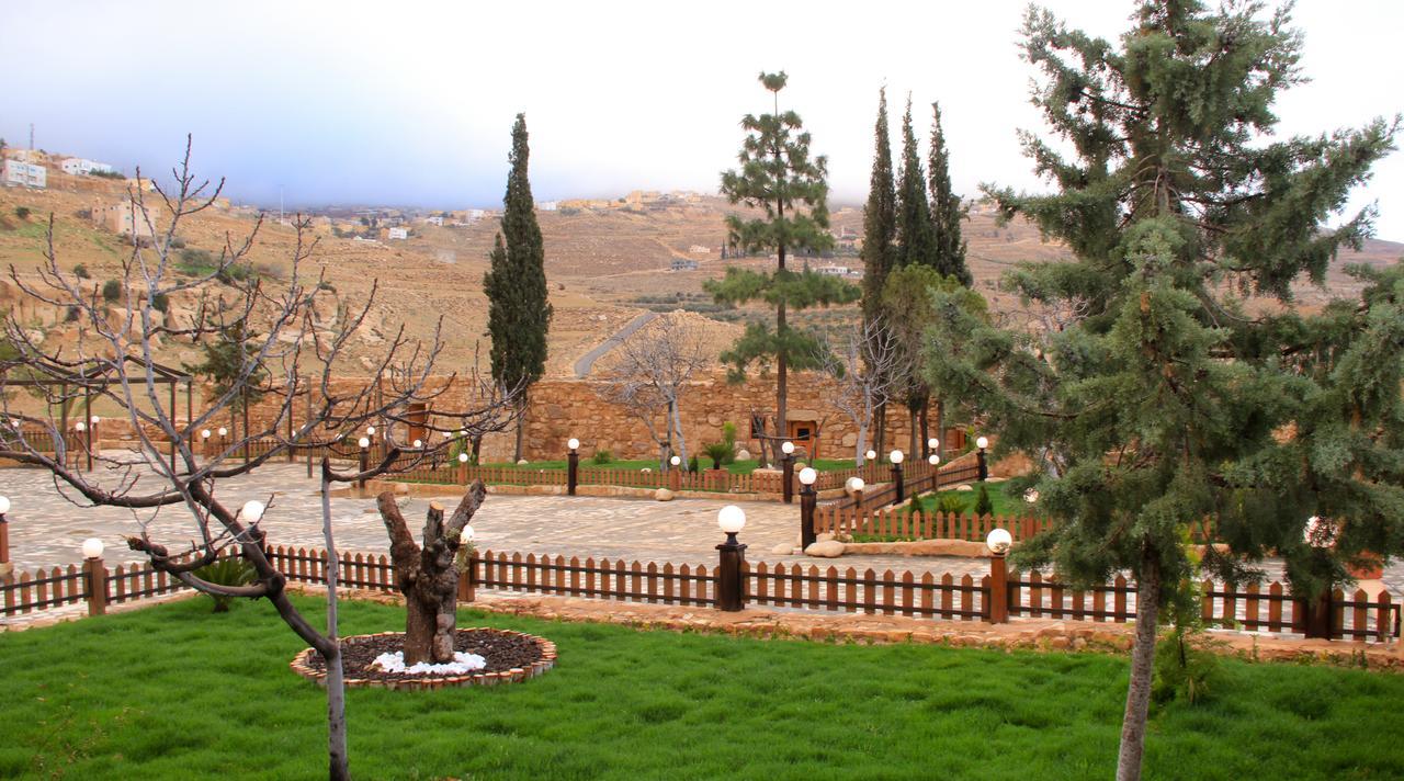 Hayat Zaman Hotel And Resort Petra Wadi Musa Extérieur photo
